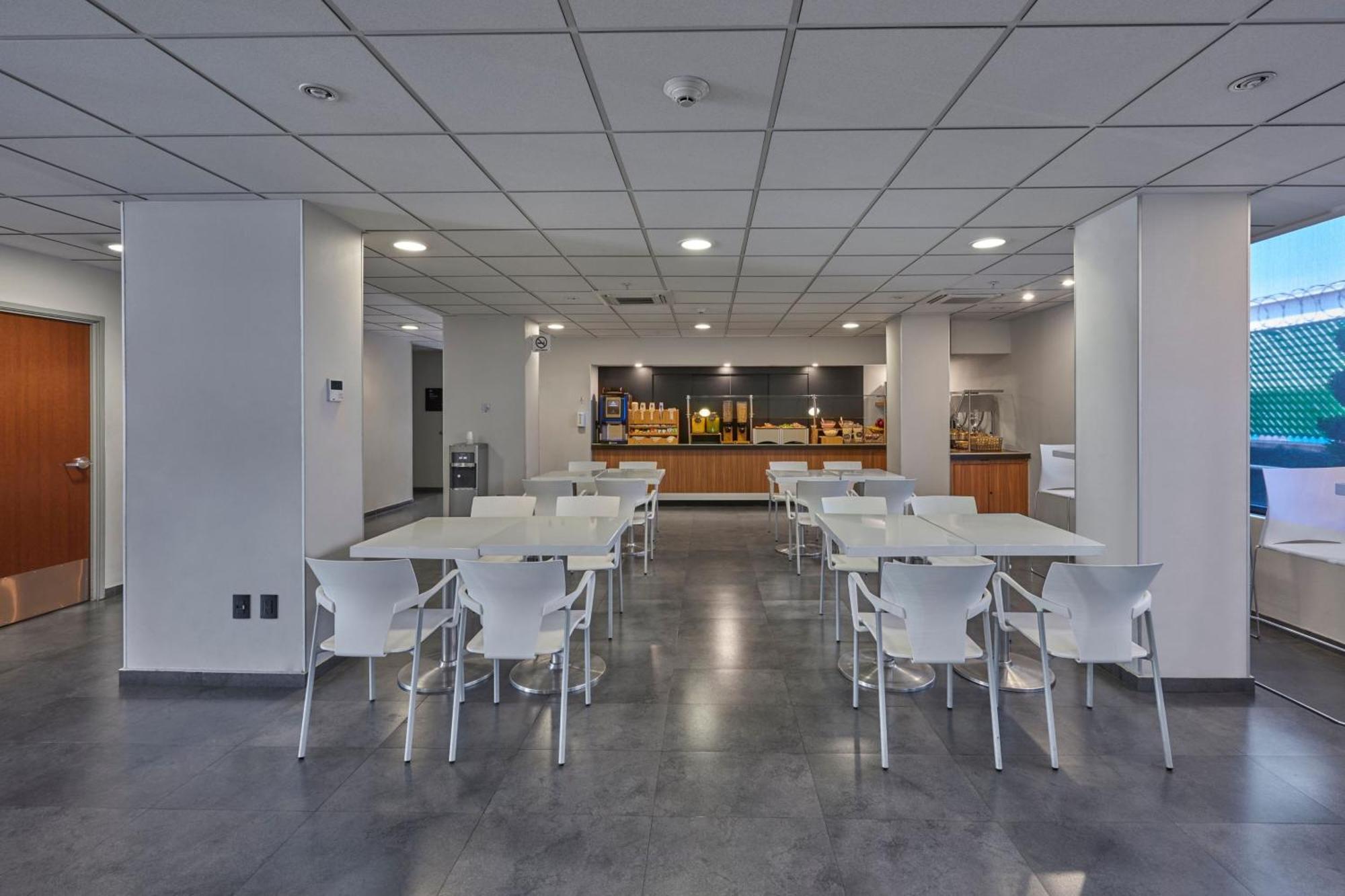 City Express By Marriott Ciudad De Mexico Plaza Central Ngoại thất bức ảnh